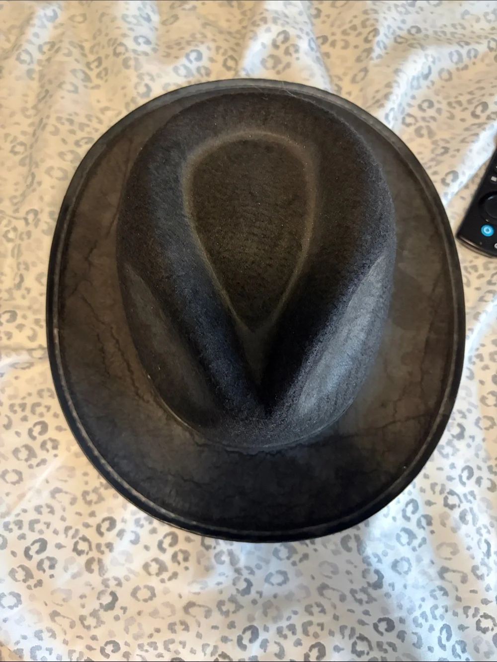 Classic Black Wide-Brim Fedora Hat